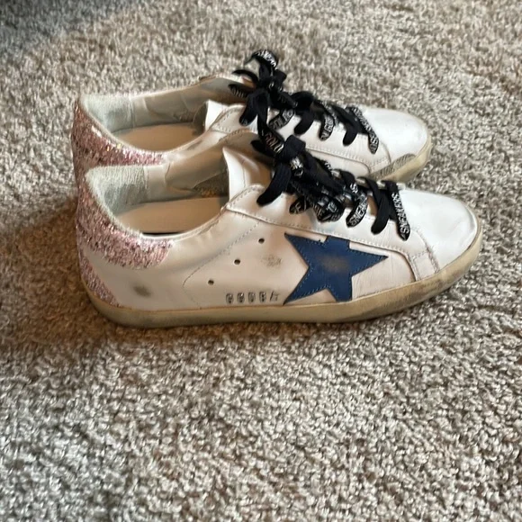 Pristine Condition Golden Goose Super Star Sneakers Size 35. 💕 - Picture 6 of 7